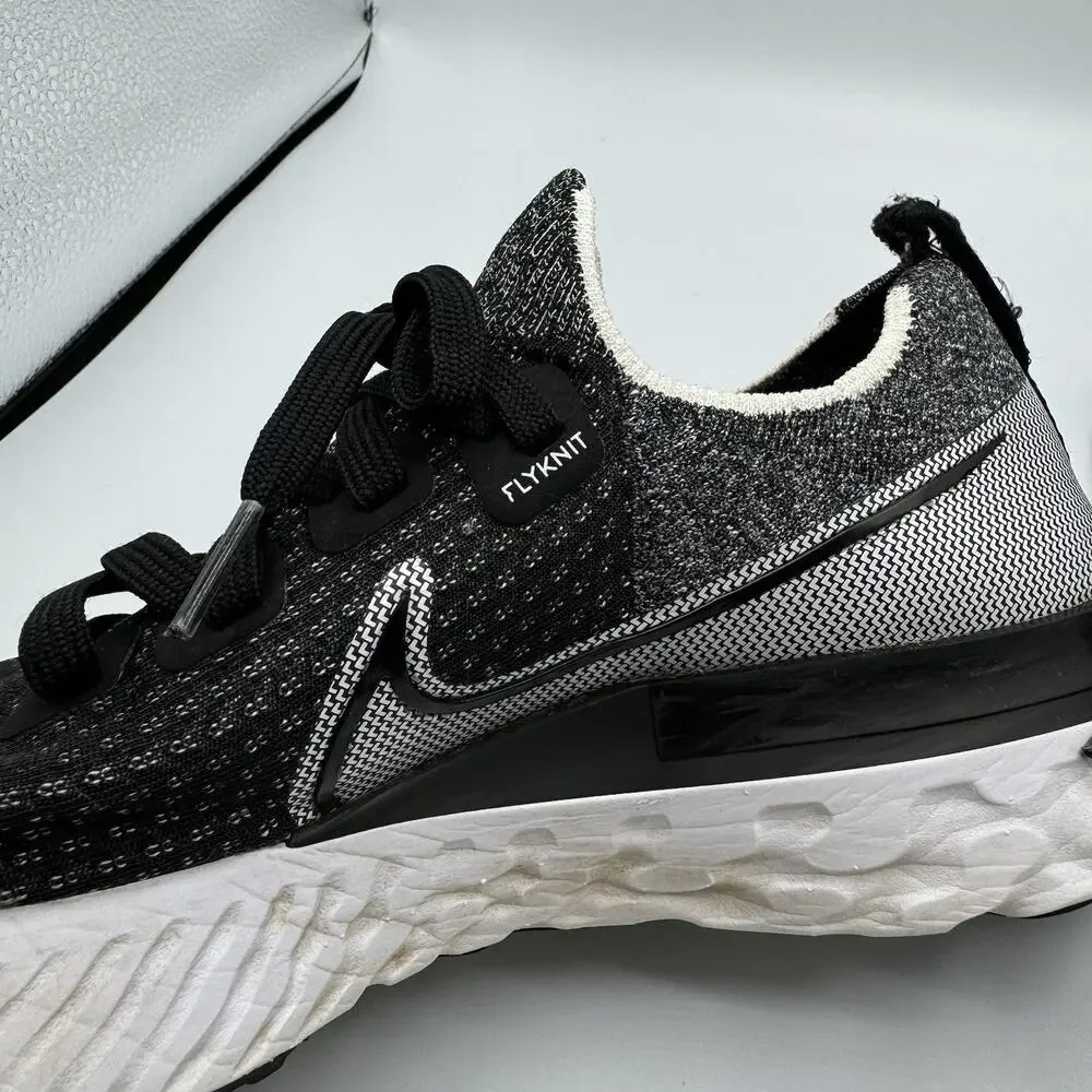 Nike Women's React Infinity Run Flyknit 3 Black White Size 8.5 Mens 10 Womens